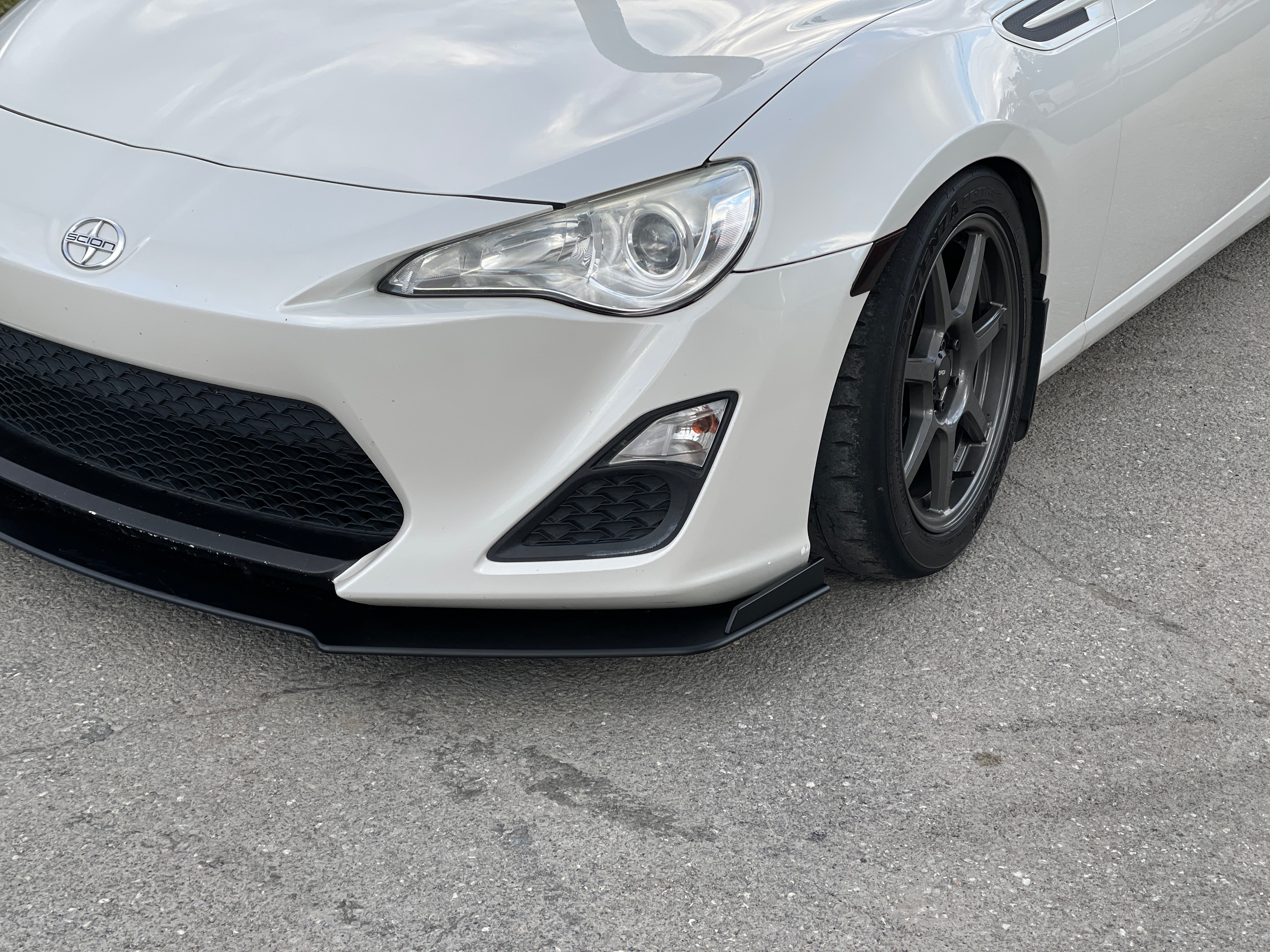 Front Splitter - SCION FRS 2012-2016 - Artwork Bodyshop Inc.