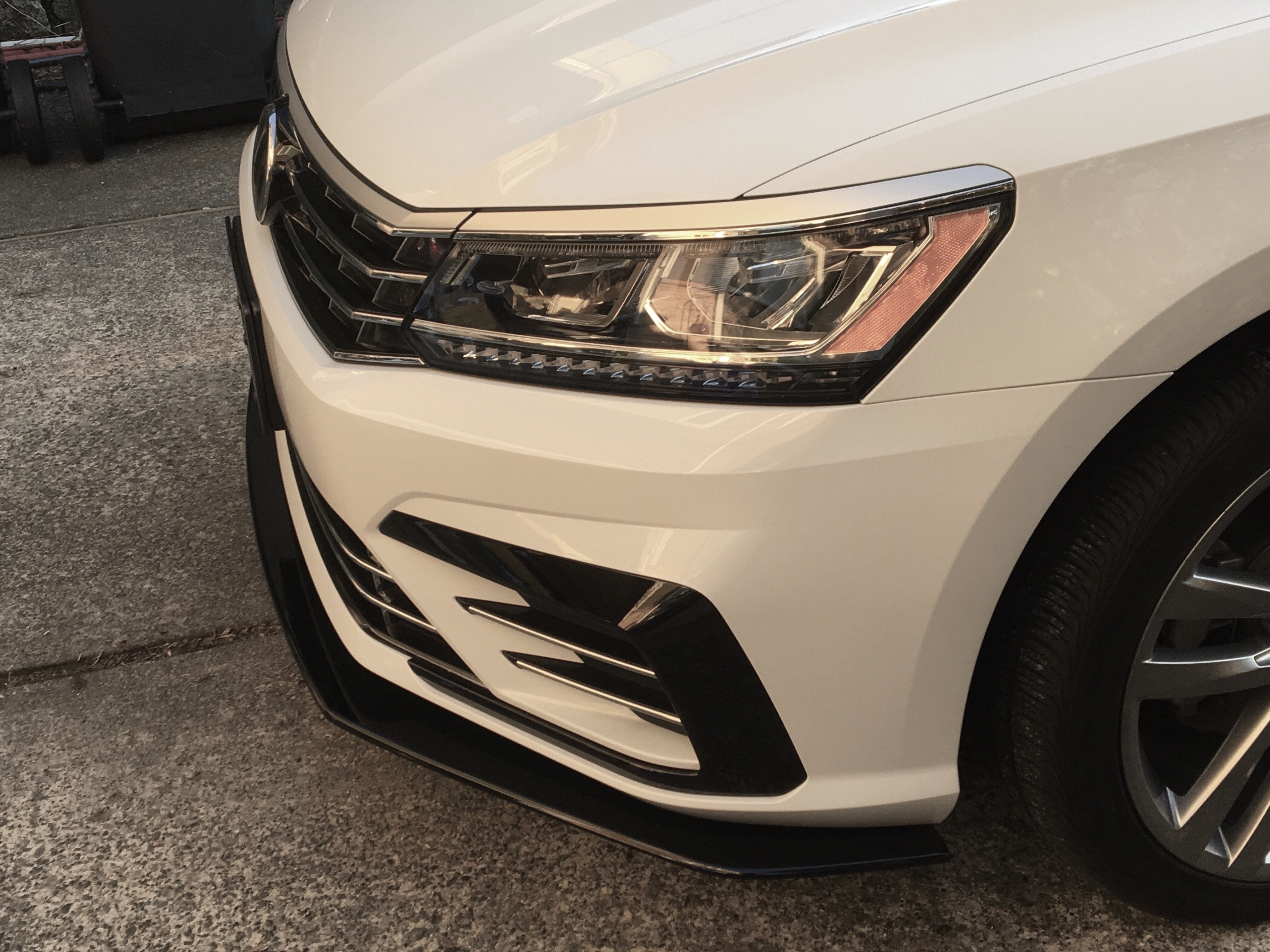 Front Splitter - VW Passat 16-19 - Artwork Bodyshop