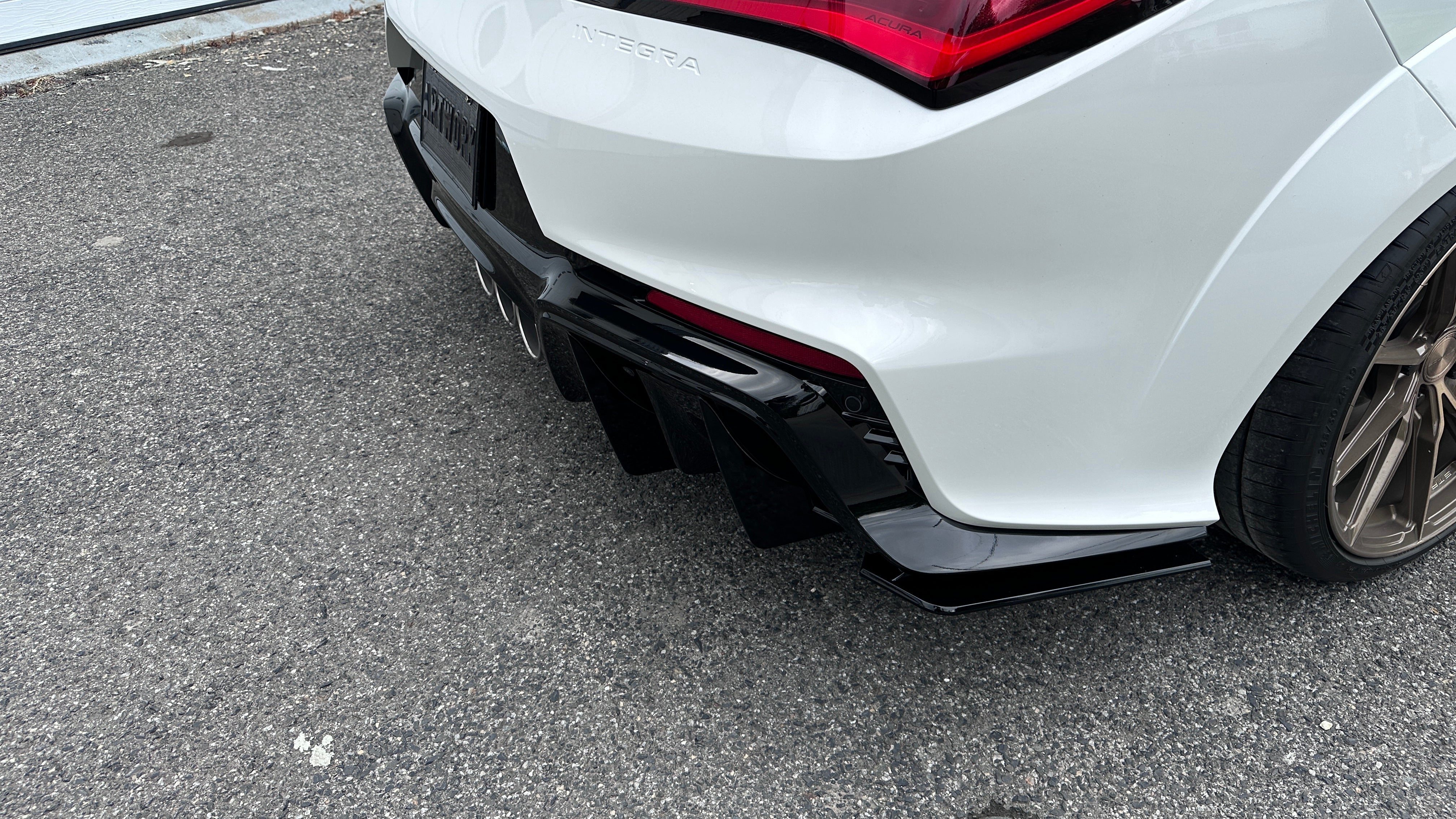 Rear Diffuser - Acura Integra Type S 2024 - Artwork Bodyshop Inc.