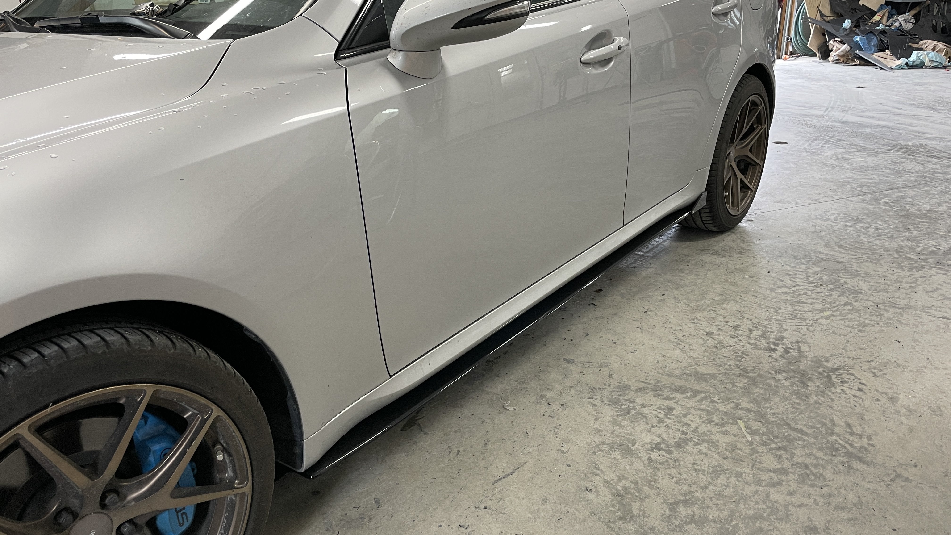 Side Splitters - Lexus IS250 / IS350 06-13 - Artwork Bodyshop