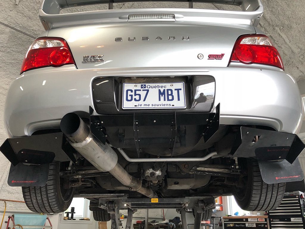 Aluminum Rear Diffuser - 3 Pcs (Universal)