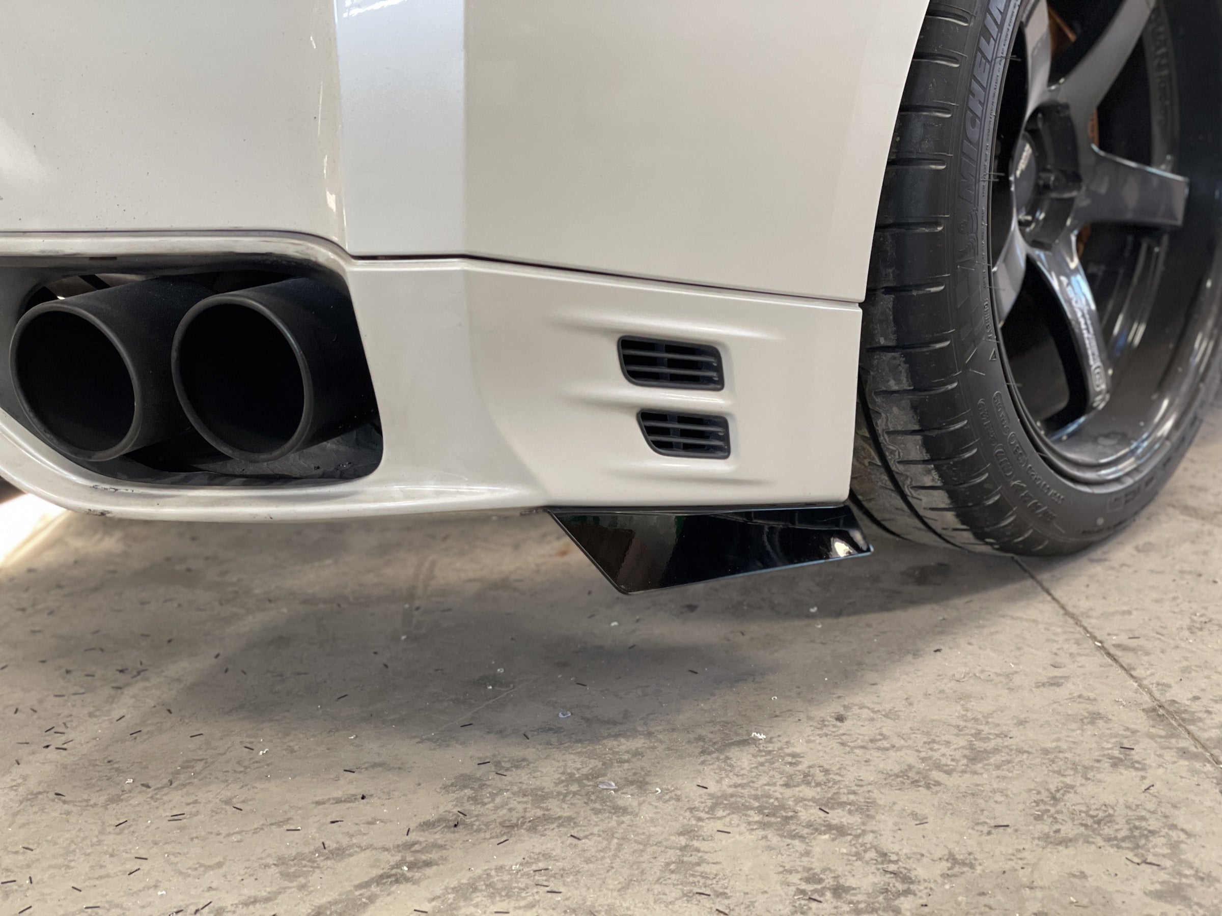 Aluminum Rear Diffuser - Sides Only (Universal) – Artwork Bodyshop Inc.